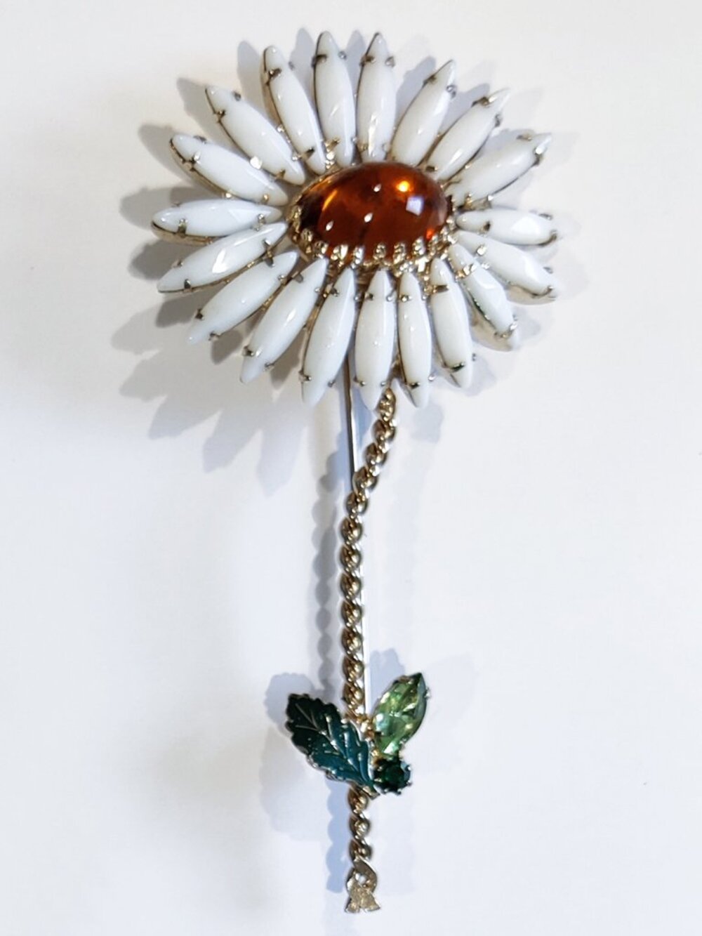 Vintage Unsigned Weiss? Daisy Brooch BIG w Amber Cabochon Enameled Leaf 3-7/8"